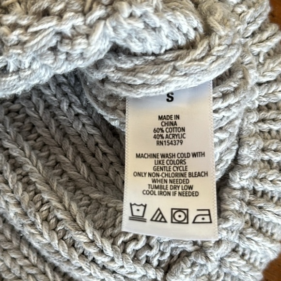 Women’s Aeropostale/Wild Fable Knit Bundle - Picture 5 of 11